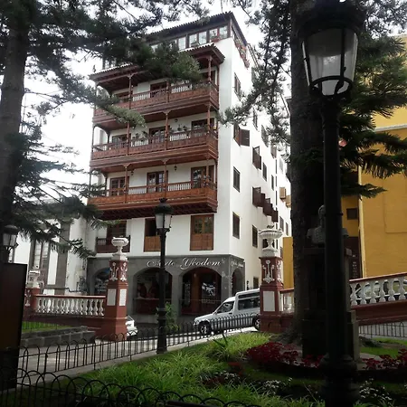 Plaza Casco Historico Apartment